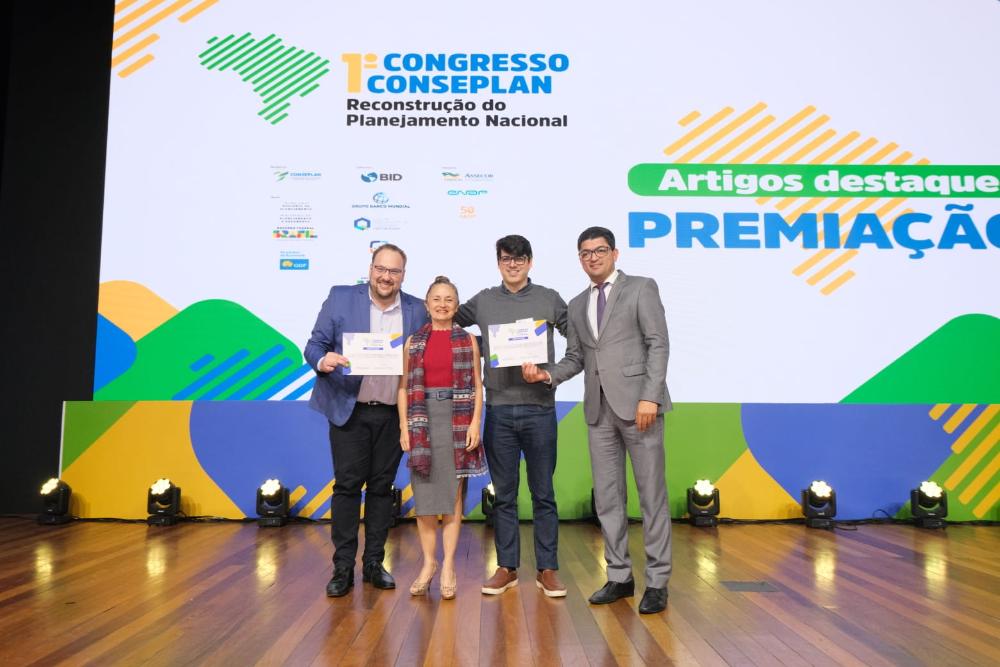 Capa da notícia: Congresso valoriza a produção científica sobre planejamento público